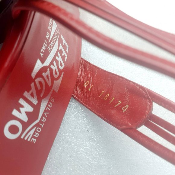 Salvatore Ferragamo Iconic Gancini Leather Slides Heel Made in Italy 7us/5uk - Picture 5 of 7